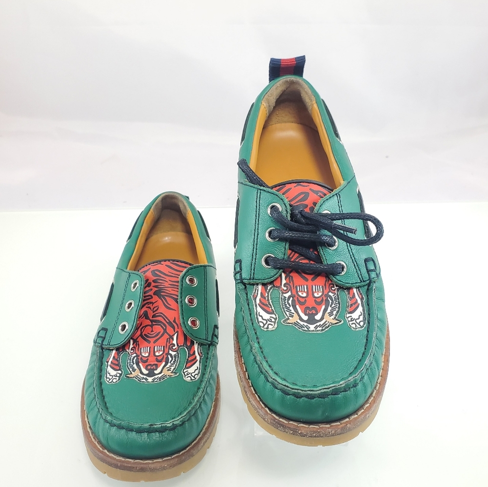 NWT$420 Gucci Boy's Green Leather Loafer w/ Red Animal Print Sz Gucci 30 US 12.5 - Picture 8 of 12